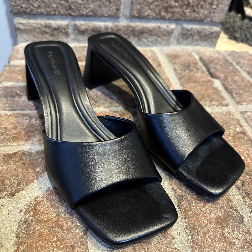 Open Edit Jaydin Slide Sandal Black Women's Size 8.5M Block Heel